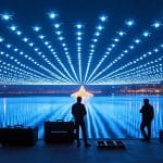 découvrez les tarifs d’un spectacle de drones, les facteurs qui influencent son coût et les clés pour évaluer sa rentabilité.